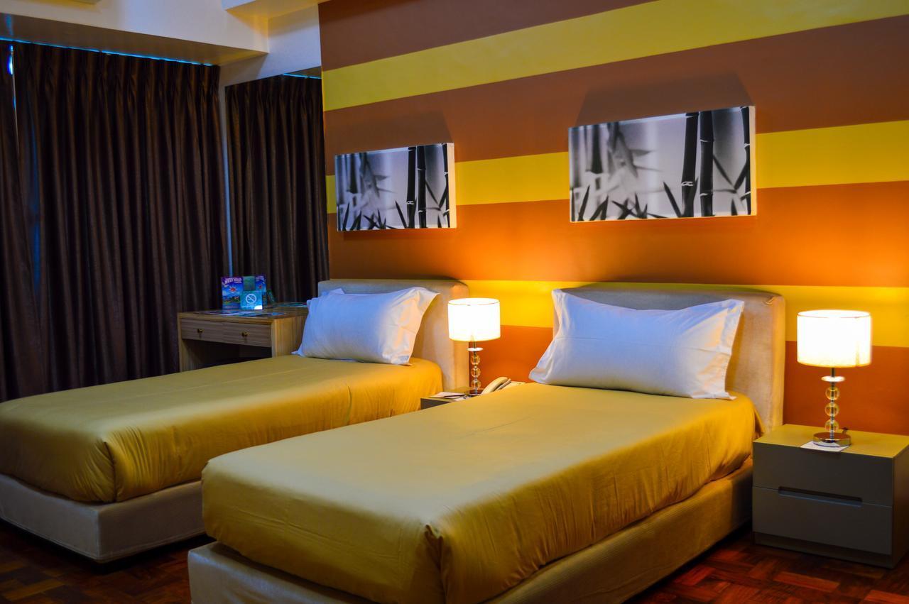 Asian Mansion II Makati City Dış mekan fotoğraf