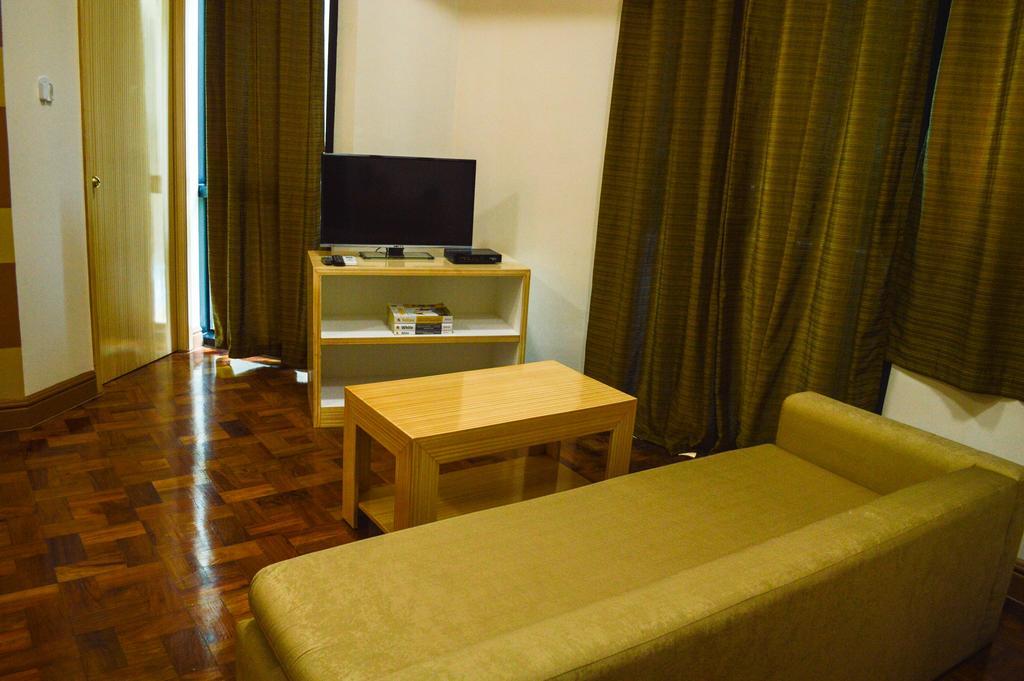 Asian Mansion II Makati City Dış mekan fotoğraf